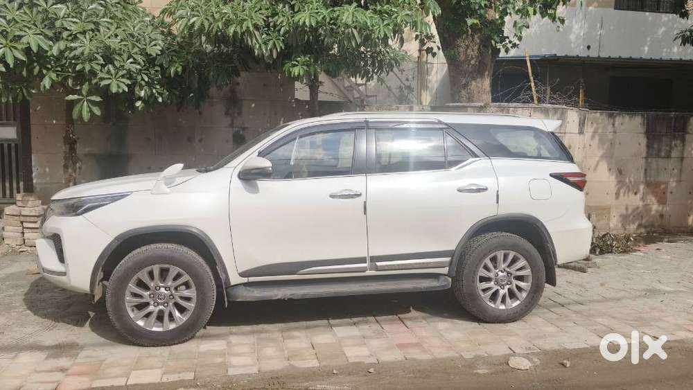 Toyota Fortuner 4x4 Mt 2.8 Diesel, 2022, Diesel