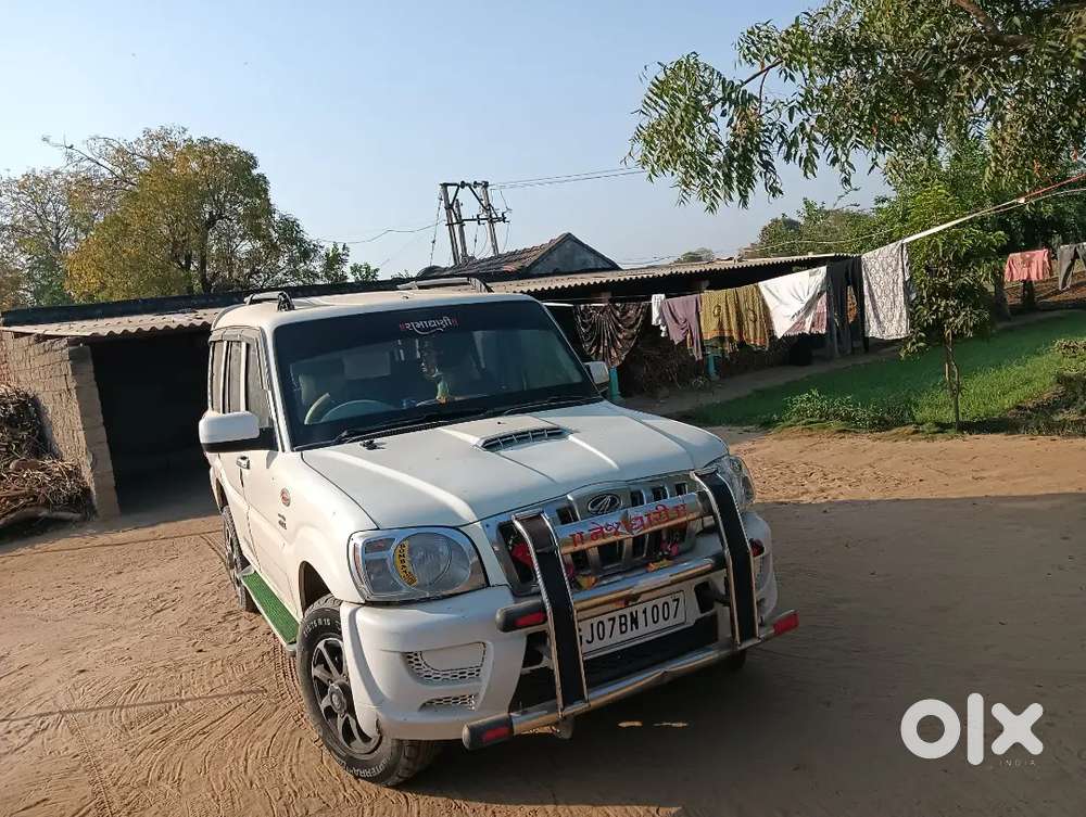 Mahindra Scorpio-n Diesel 2013
