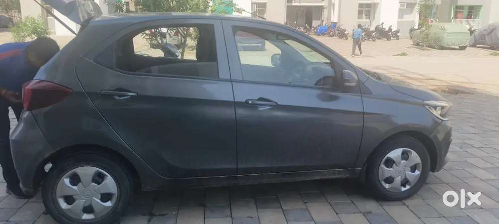 Tata Tiago 2021 Petrol 23000 Km Driven