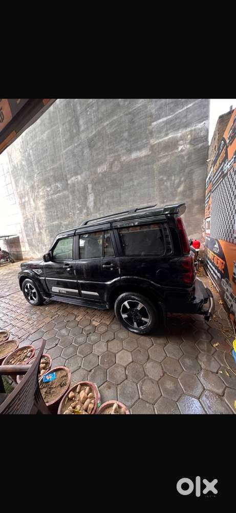 Mahindra Scorpio 2023 Classic Diesel Manual