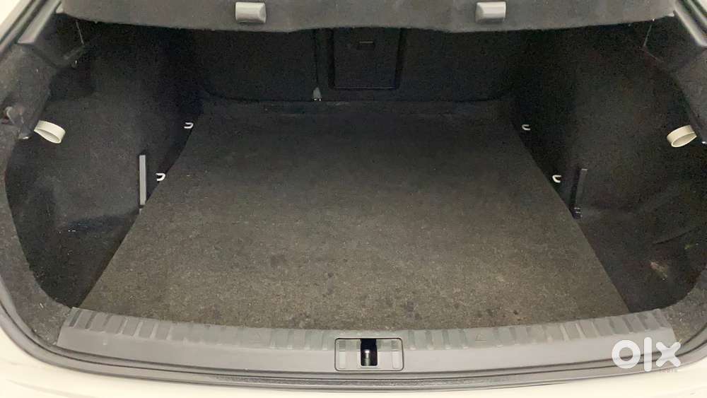 Skoda Octavia 2.0 Style Tsi At, 2022, Petrol