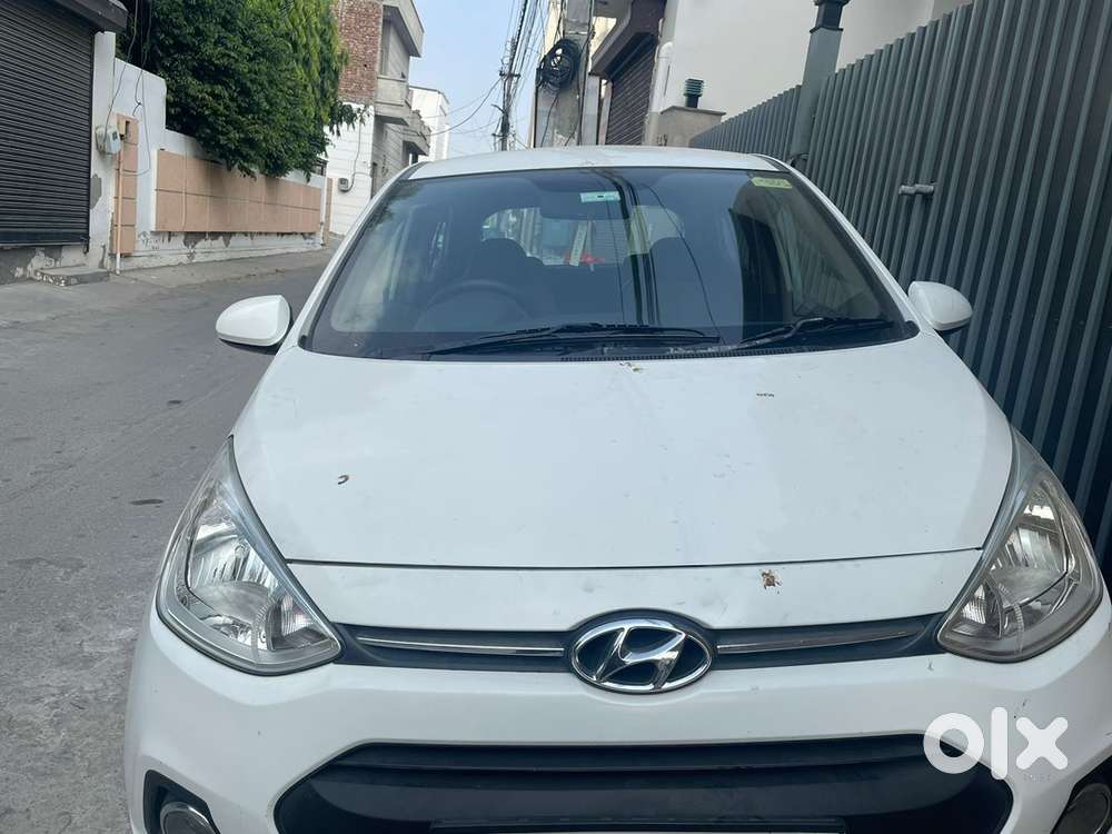 Hyundai Grand I10 2016 Car