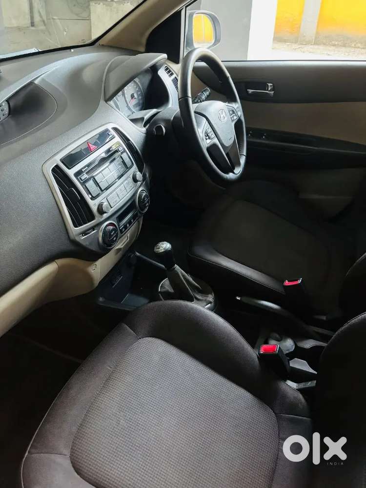 Hyundai I20 Sportz Petrol 2013 Its Urgent Selling