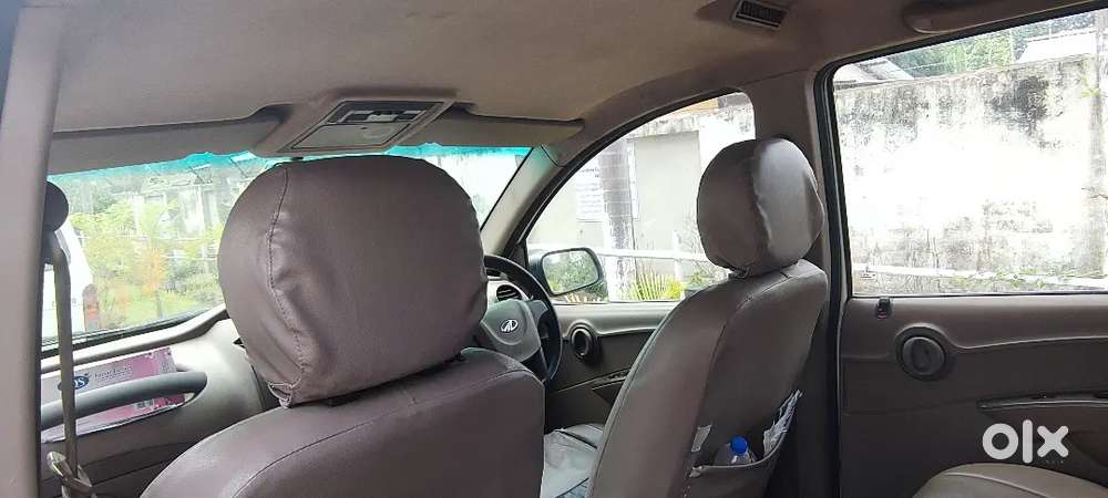 Mahindra Xylo 2.5l Diesel (2012) – 8 Seater