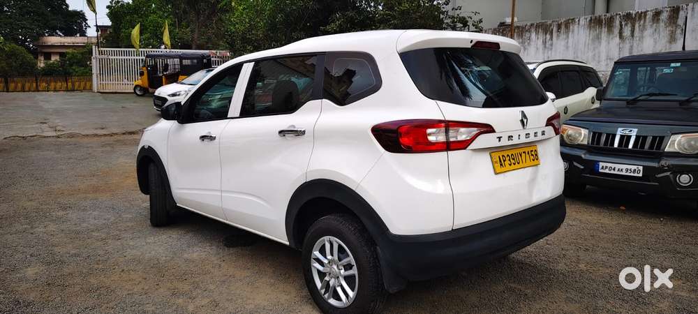 Renault Triber Rxl Easy-r Amt, 2024, Petrol