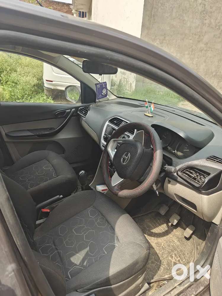 Tata Tiago Revotron 2017