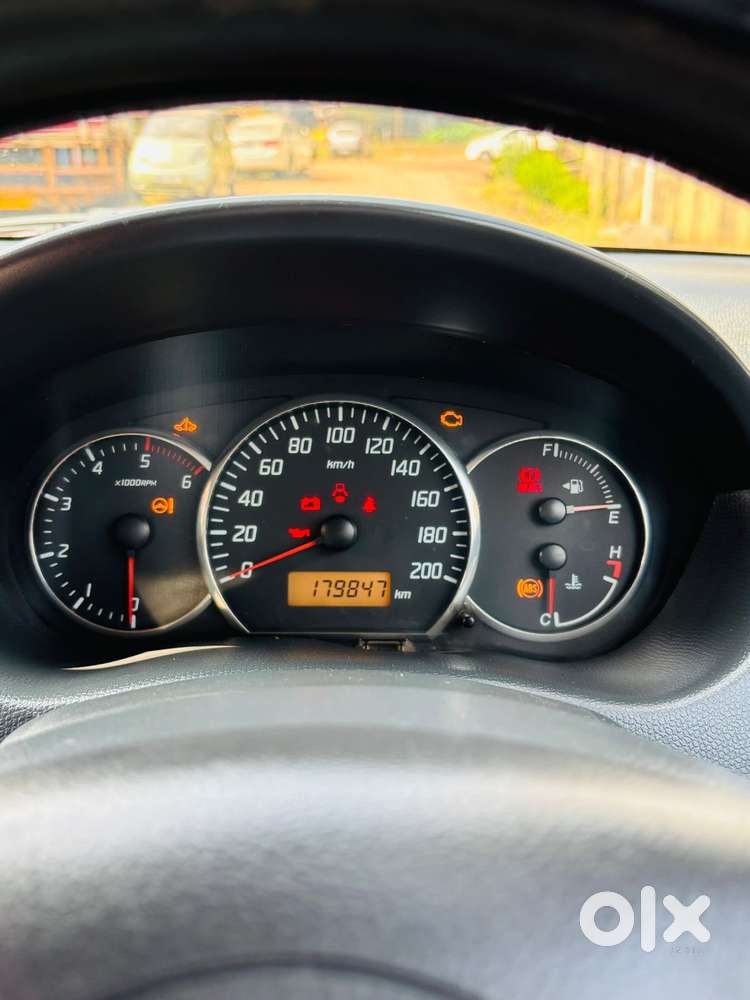 Maruti Suzuki Swift Dzire Zdi + Mt, 2011, Diesel