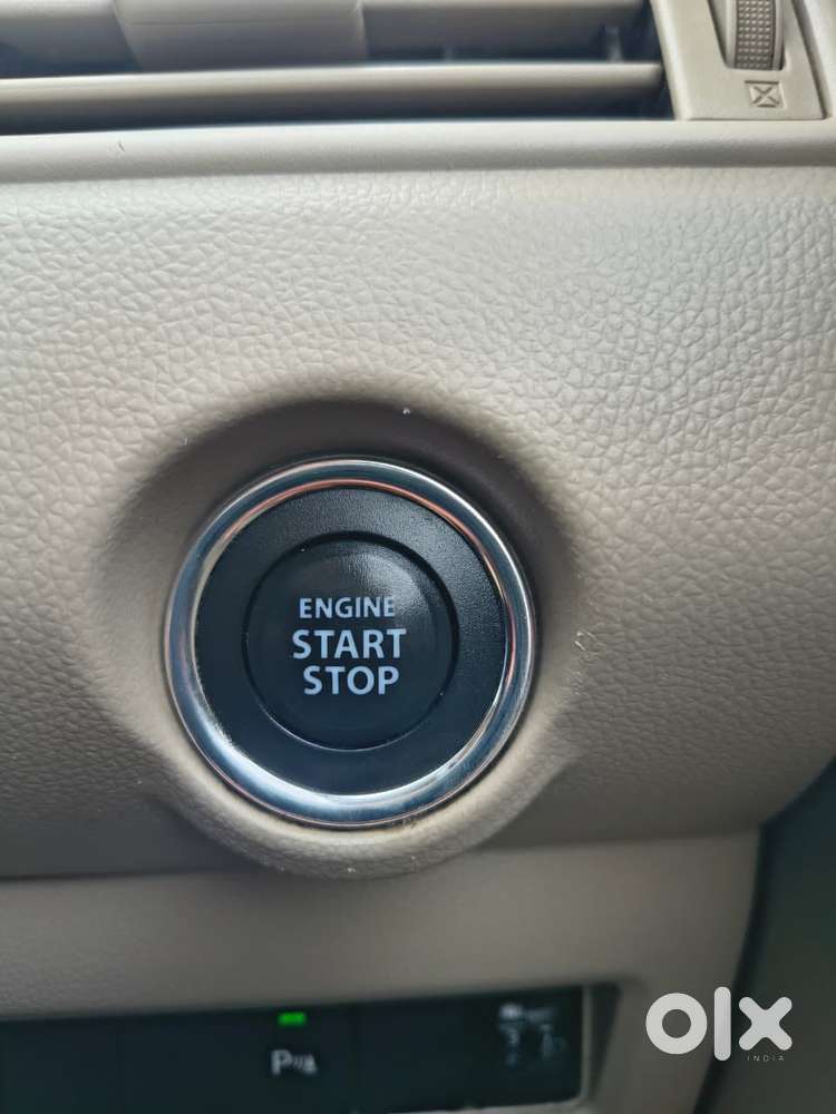 Maruti Suzuki Swift Dzire Zdi+ Amt, 2017, Diesel