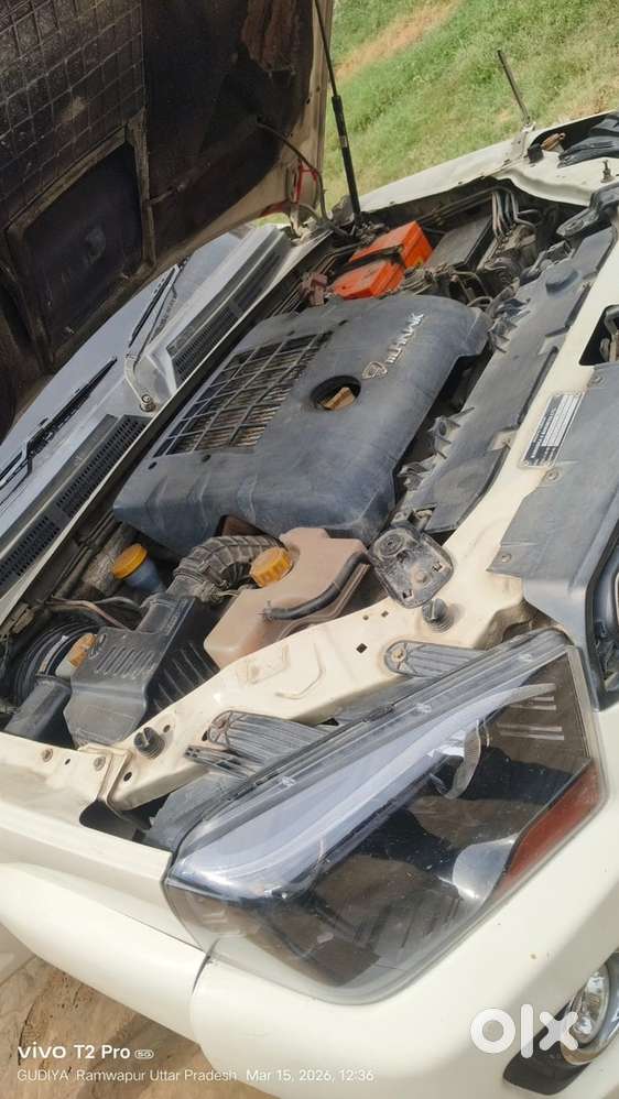 Mahindra Scorpio S10