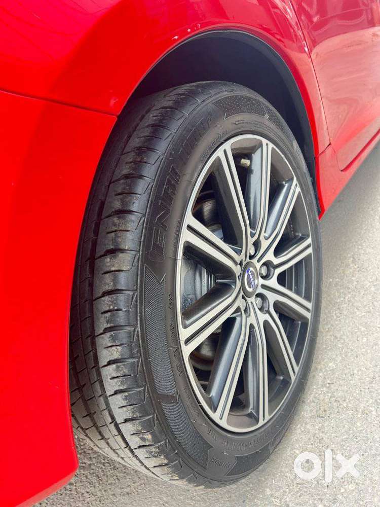 Volvo S60 D5 Inscription, 2016, Diesel