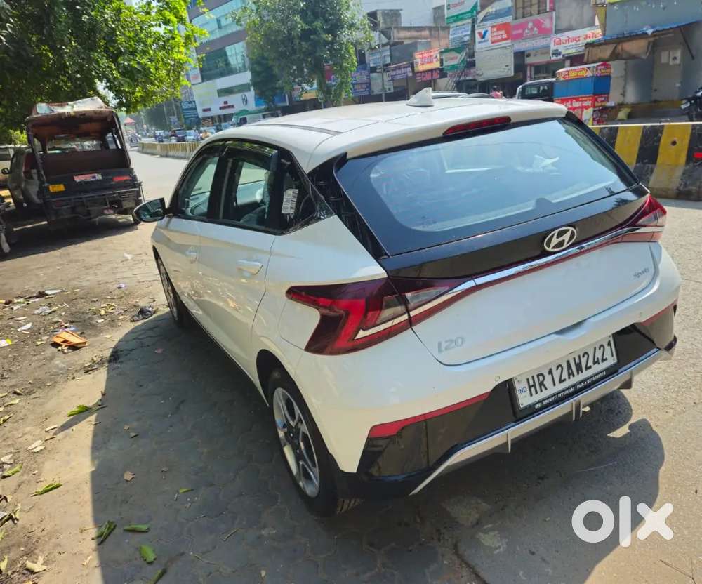 Hyundai New I20 2025 Petrol 4000 Km Driven
