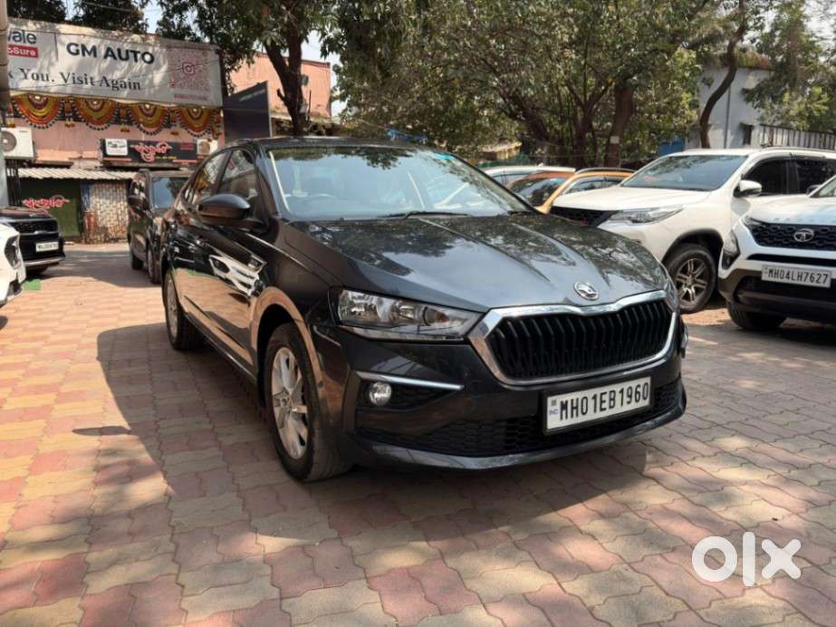 Skoda Slavia 1.0 Ambition Tsi At, 2022, Petrol