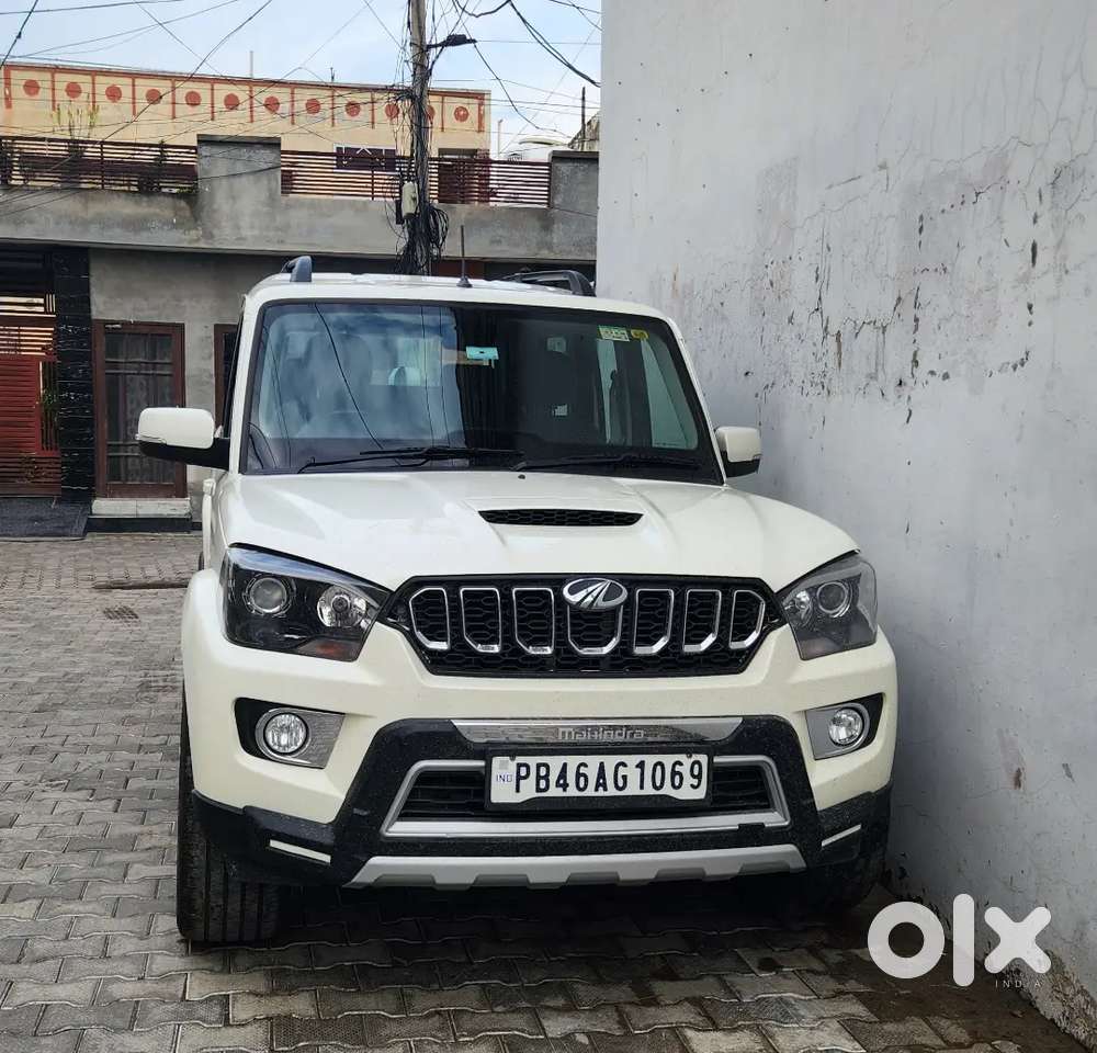 Mahindra Scorpio 2021 Diesel 64000 Km Driven