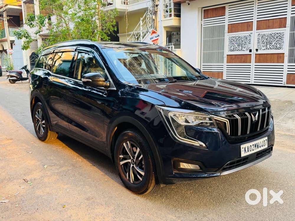 Mahindra Xuv700 2.2 Ax 5 Diesel At 7 Str, 2025, Diesel