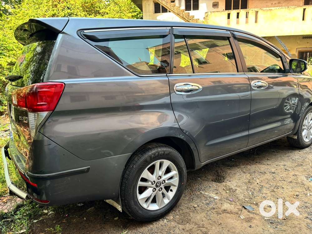 Toyota Innova Crysta 2019 Diesel Well Maintained