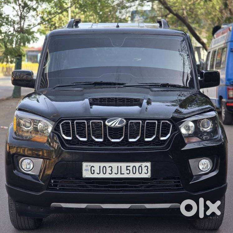 Mahindra Scorpio S10, 2016, Diesel