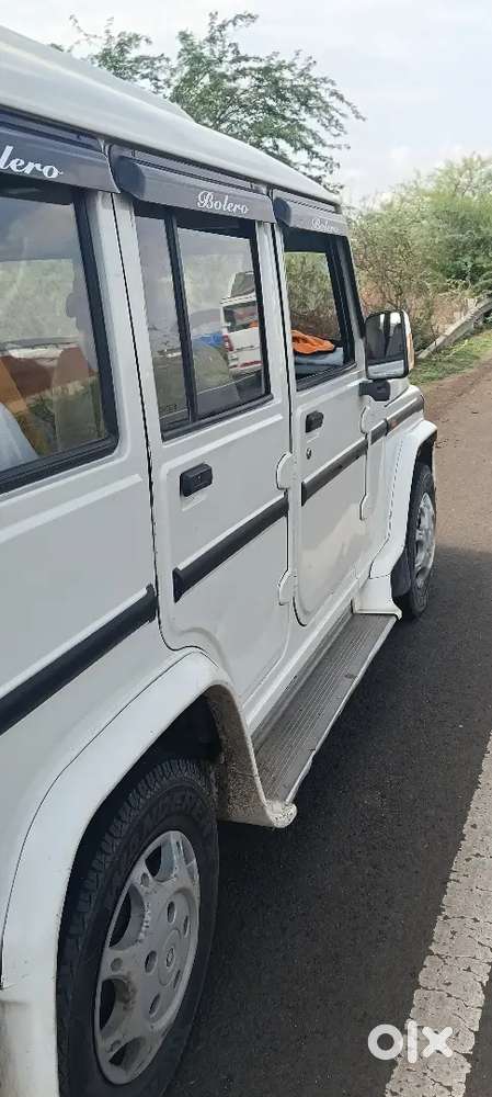 Mahindra Bolero डीज़ल मैनुआल 2015