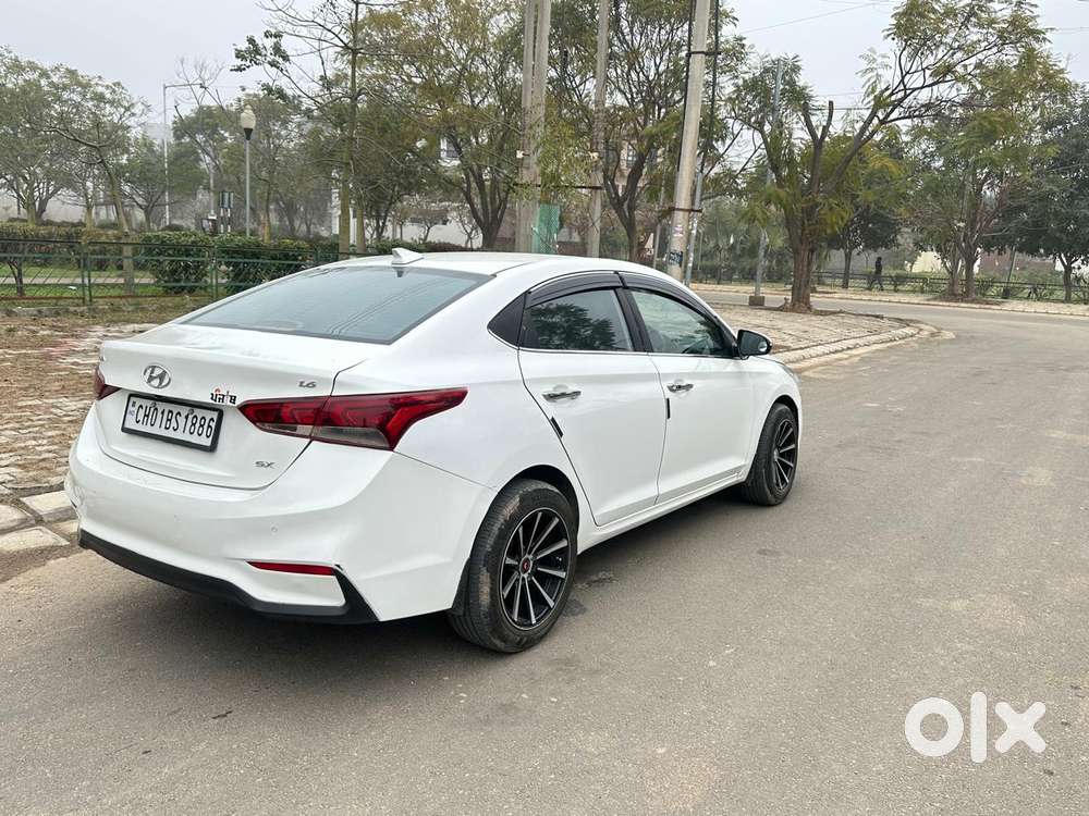 Hyundai Verna 1.5 Sx Petrol Mt, 2018, Petrol