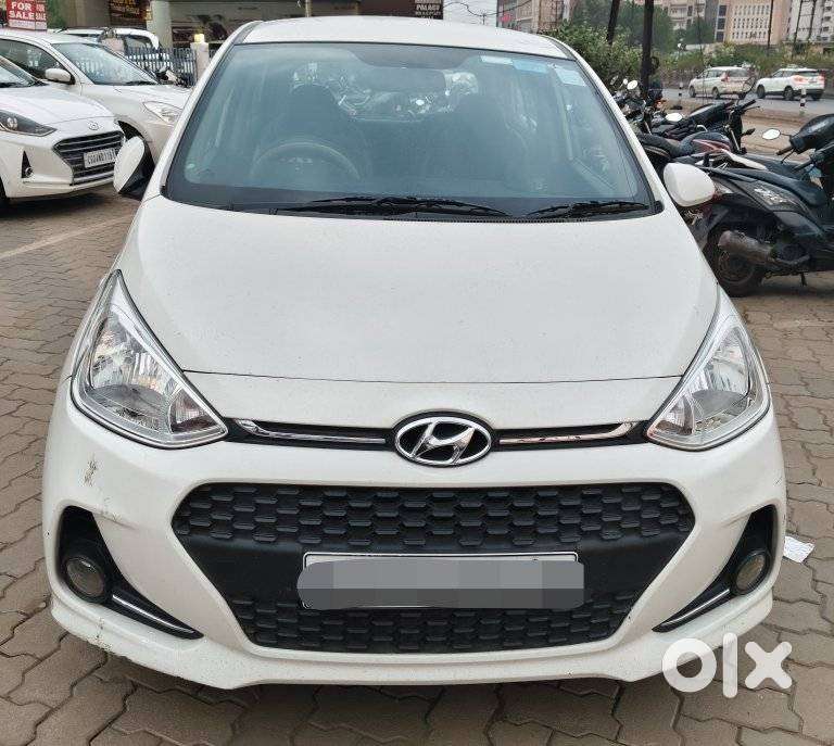 Hyundai Grand I10 Sportz 1.2 Kappa Vtvt, 2017, Petrol