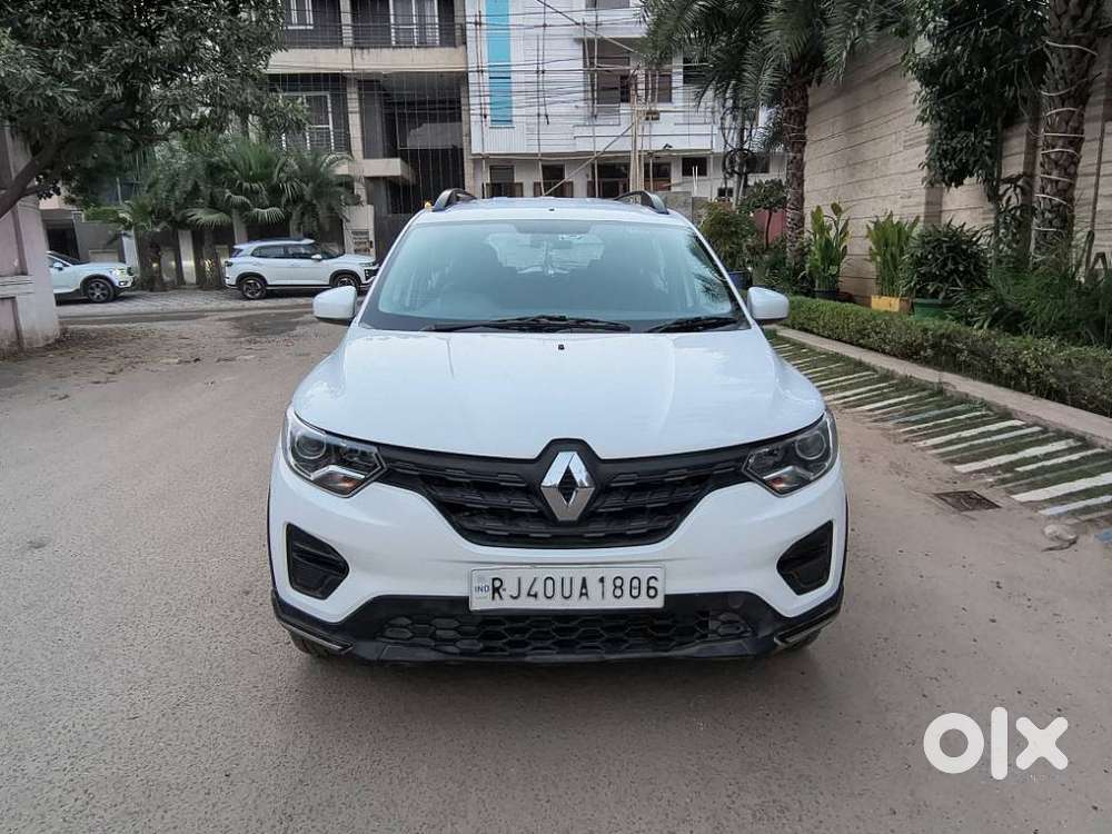 Renault Triber 1.0 Rxe, 2021, Petrol