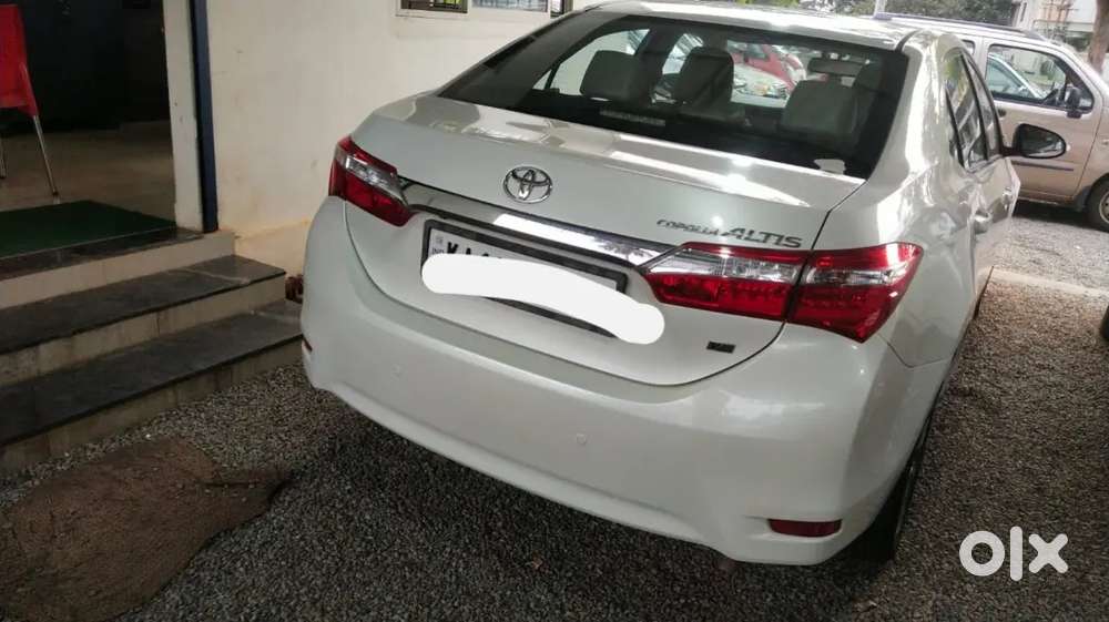 Toyota Corolla Altis 1.8 2014