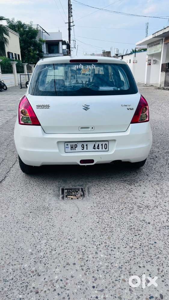 Maruti Suzuki Swift 2010