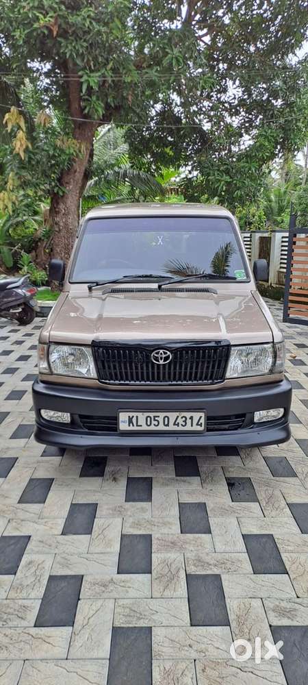Toyota Qualis Diesel 2004