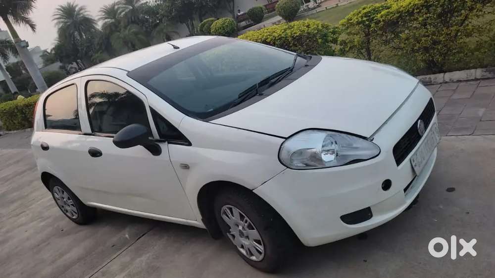Fiat Punto 2014 Cng & Hybrids 65400 Km Driven