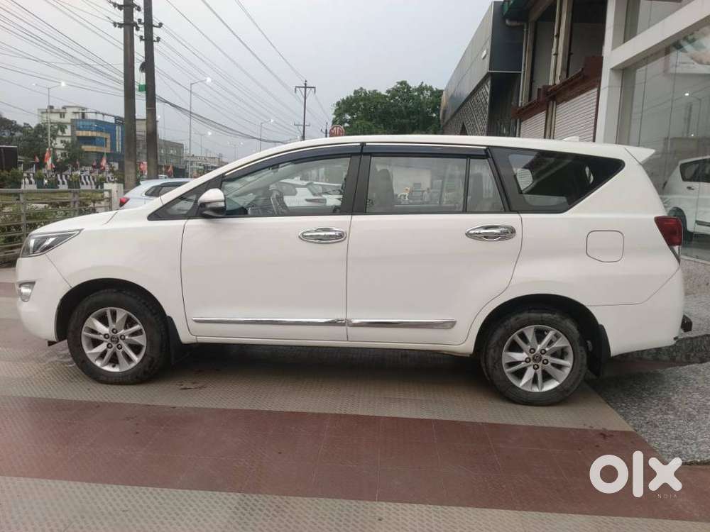 Toyota Innova Crysta 2.4 G Mt, 2017, Diesel