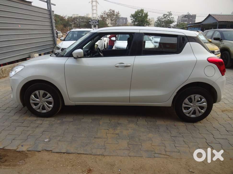 Maruti Suzuki Swift 2018 Amt Vxi, 2021, Petrol