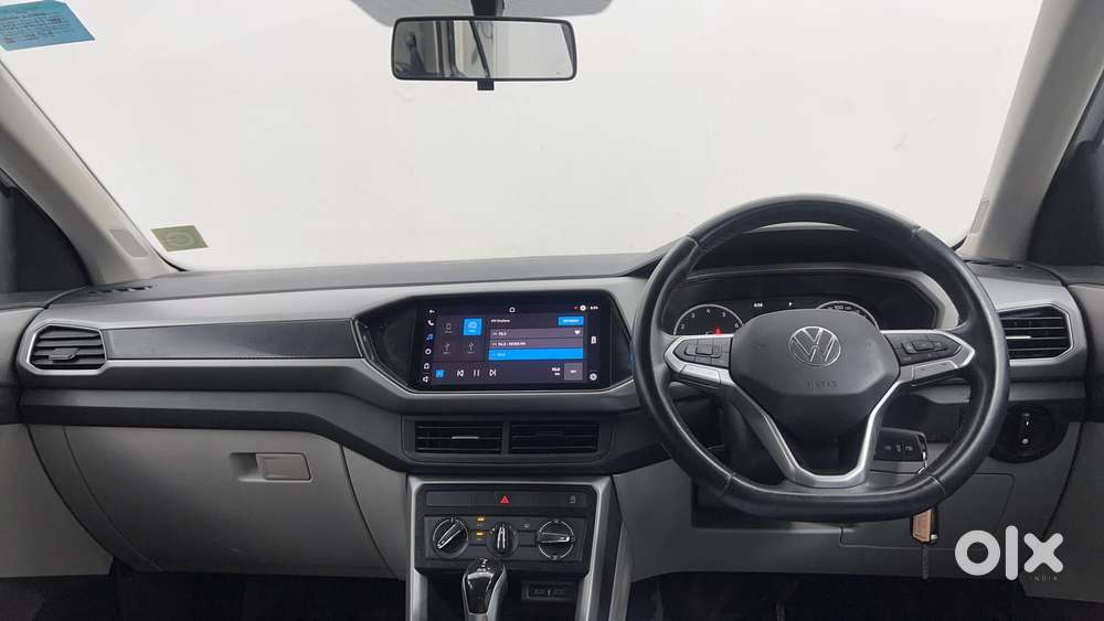 Volkswagen Taigun 1.0 Tsi Highline At, 2022, Petrol