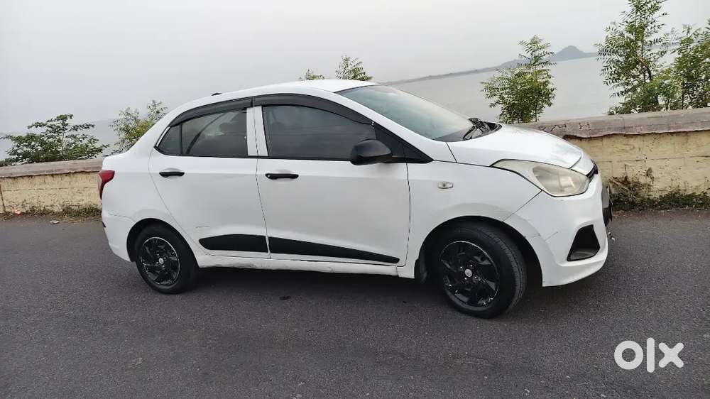 Hyundai Xcent 2017