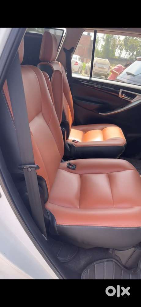 Toyota Innova Crysta 2018 Diesel Well Maintained