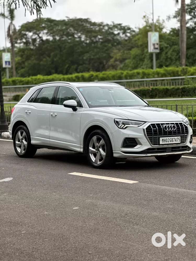 Audi Q3 40 Tfsi Premium Plus, 2023, Petrol