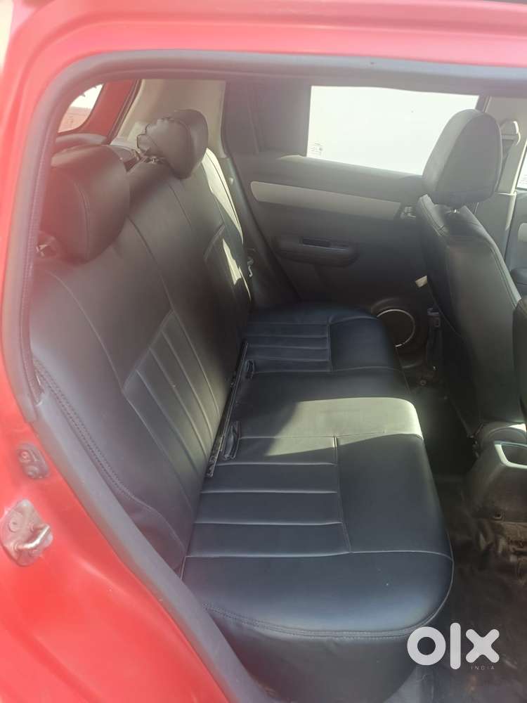 Maruti Suzuki Swift Vxi + Manual, 2008, Petrol