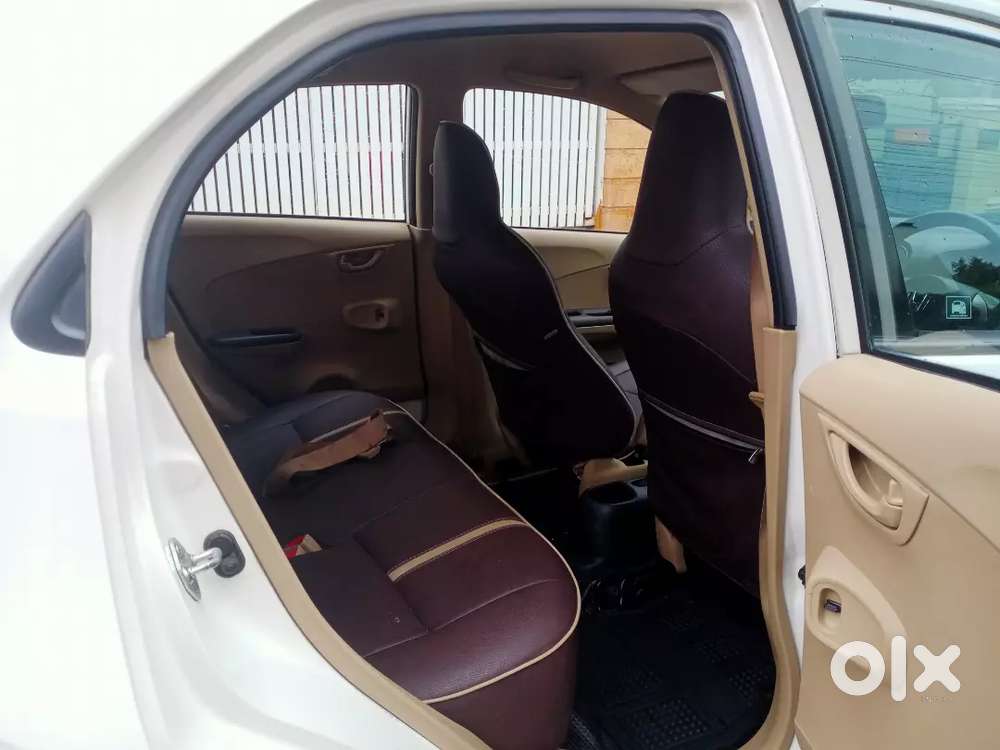Honda Brio 2013 Petrol Well Maintained