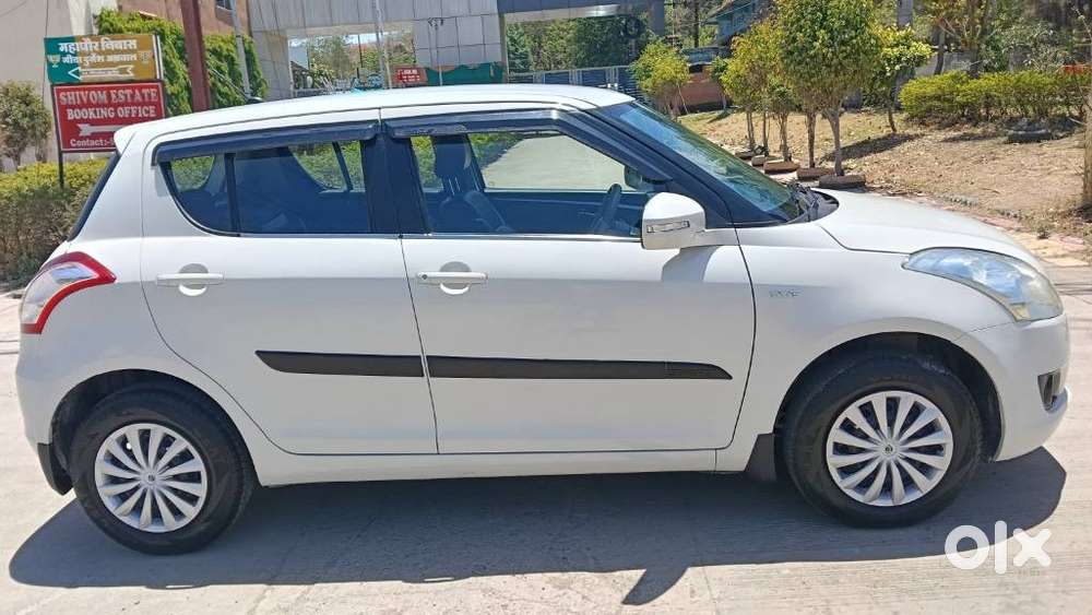 Maruti Suzuki Swift 1.2 Vxi (o), 2012, Petrol