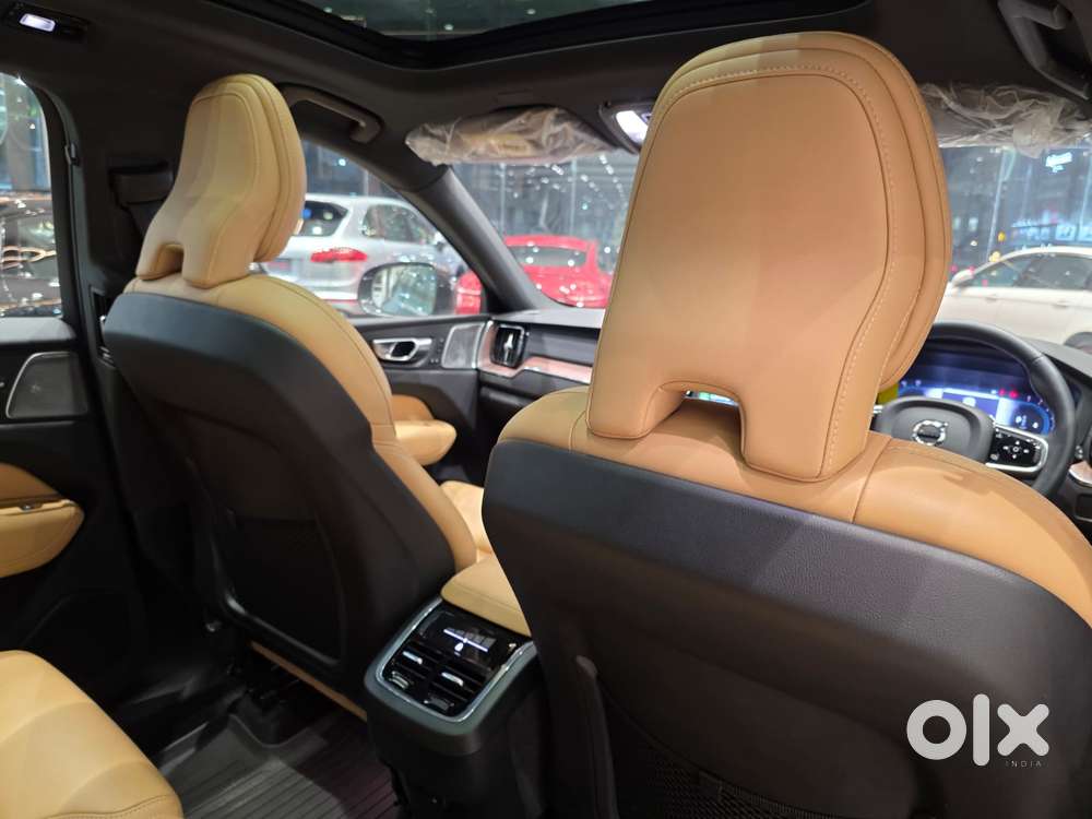 Volvo Xc60 2.0 B5 Ultimate, 2023, Petrol