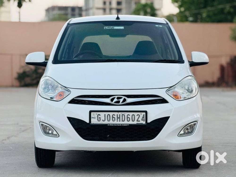 Hyundai I10 Sportz, 2014, Petrol