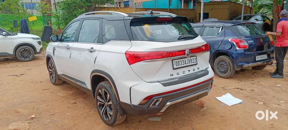 Mg Hector Sharp Pro 1.5 Turbo Cvt Dual Tone, 2023, Petrol