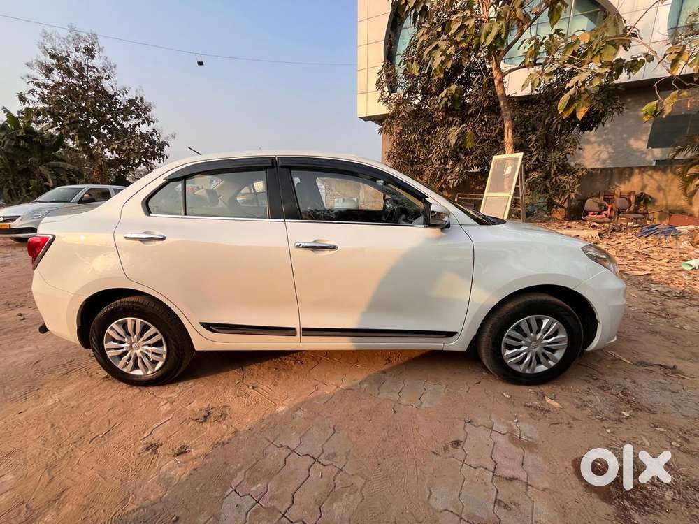 Maruti Suzuki Swift Dzire 1.3 Vxi, 2024, Petrol