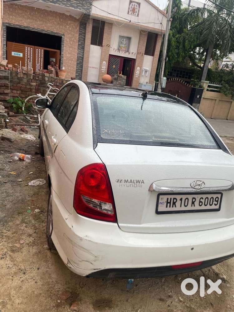 Hyundai Verna 2011 Model