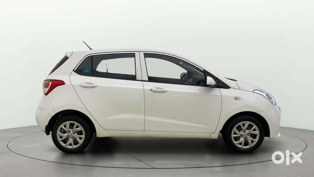 Hyundai Grand I10 2016-2017 Magna At, 2017, Petrol