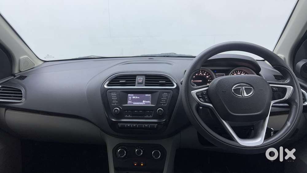 Tata Tiago Xz, 2016, Petrol