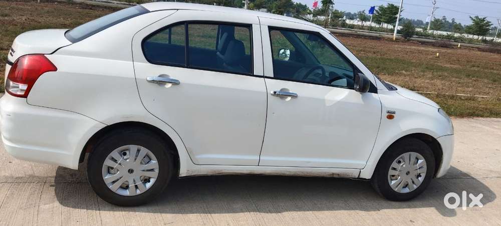 Maruti Suzuki Swift Dzire Tour Ldi, 2015, Diesel