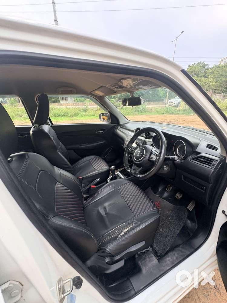 Maruti Suzuki Swift Vxi Optional, 2020, Petrol