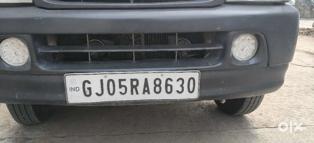 Maruti Suzuki Eeco 2017