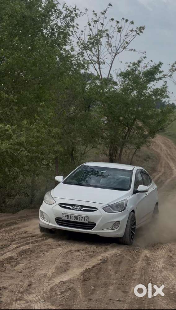 Hyundai Fluidic Verna 2011 Diesel Good Condition