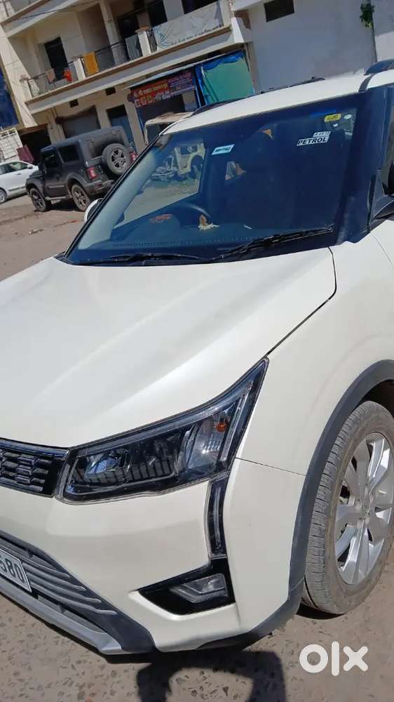 Mahindra Xuv300 Petrol 2021 Year