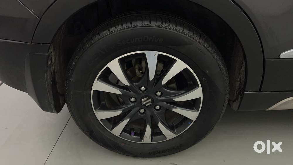 Maruti Suzuki S-cross 1.5 Alpha At, 2021, Petrol